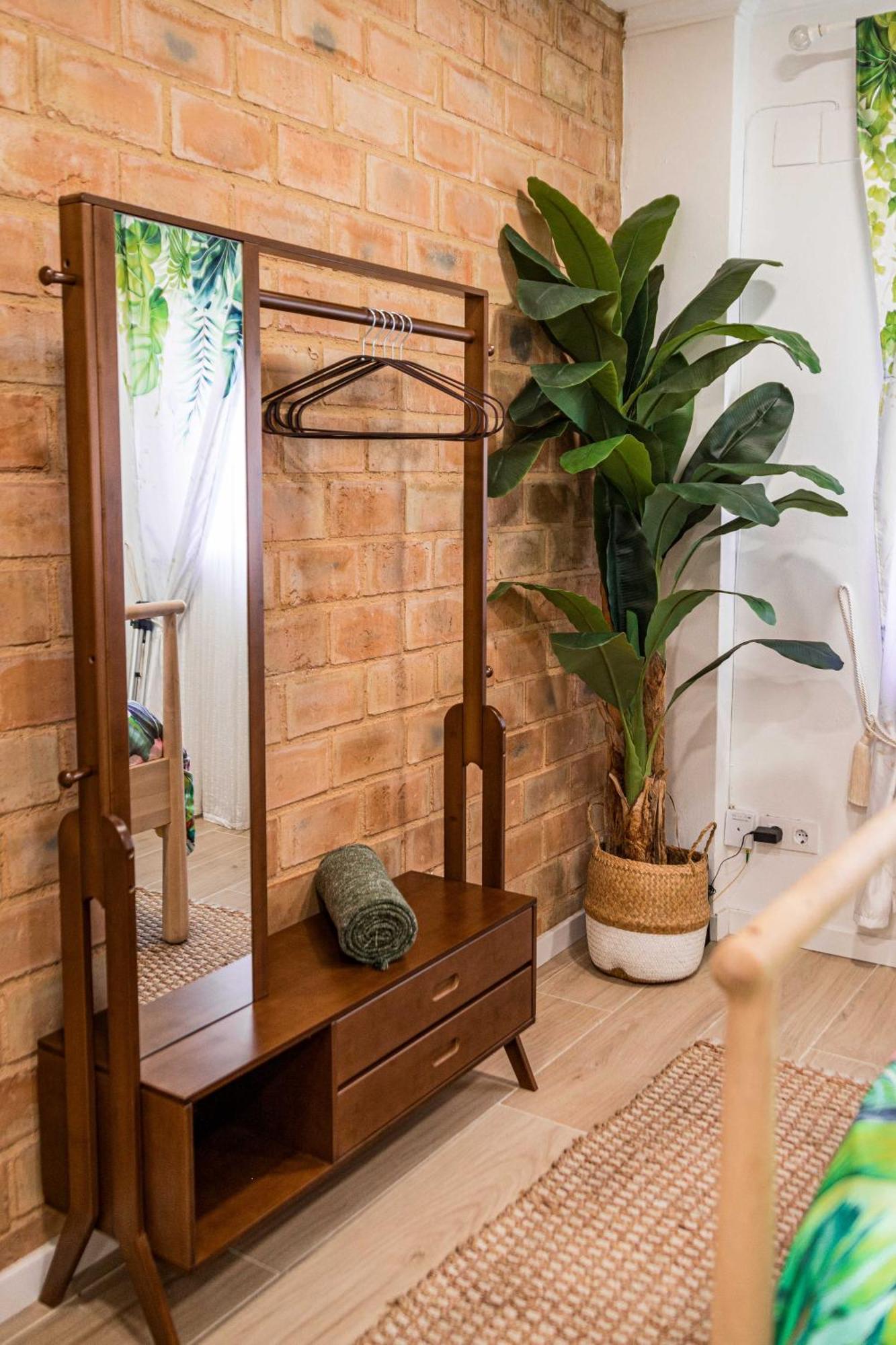 Artistic Flat Next To Ruzafa Welcome To The Jungle バレンシア エクステリア 写真