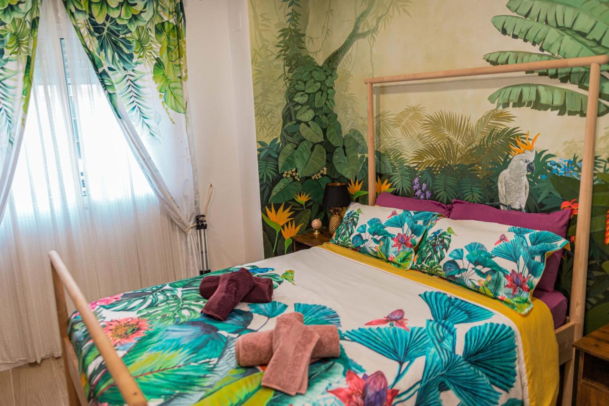 Artistic Flat Next To Ruzafa Welcome To The Jungle バレンシア エクステリア 写真