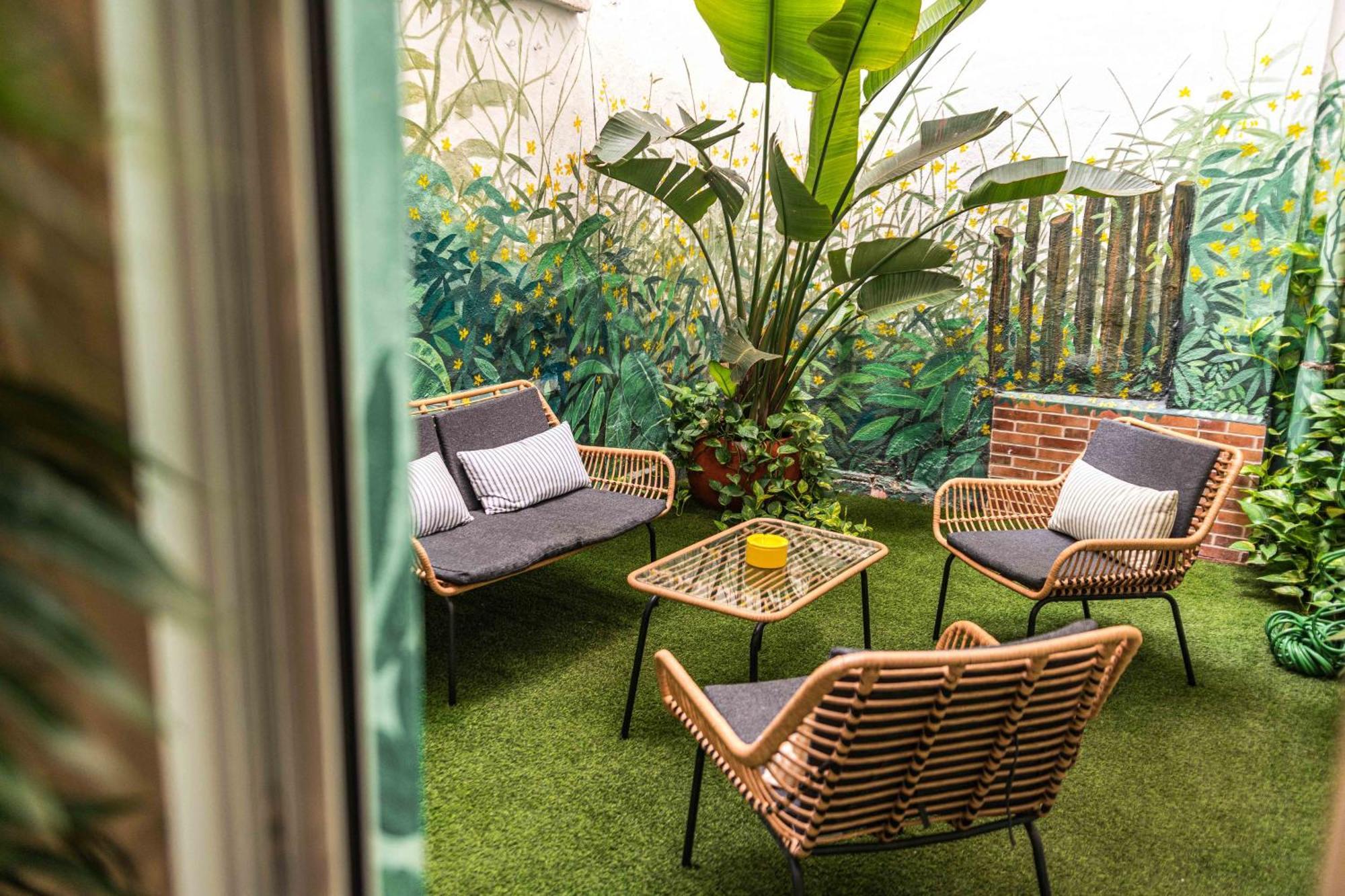 Artistic Flat Next To Ruzafa Welcome To The Jungle バレンシア エクステリア 写真