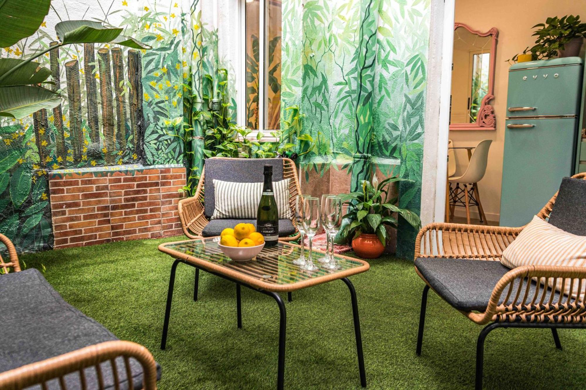Artistic Flat Next To Ruzafa Welcome To The Jungle バレンシア エクステリア 写真